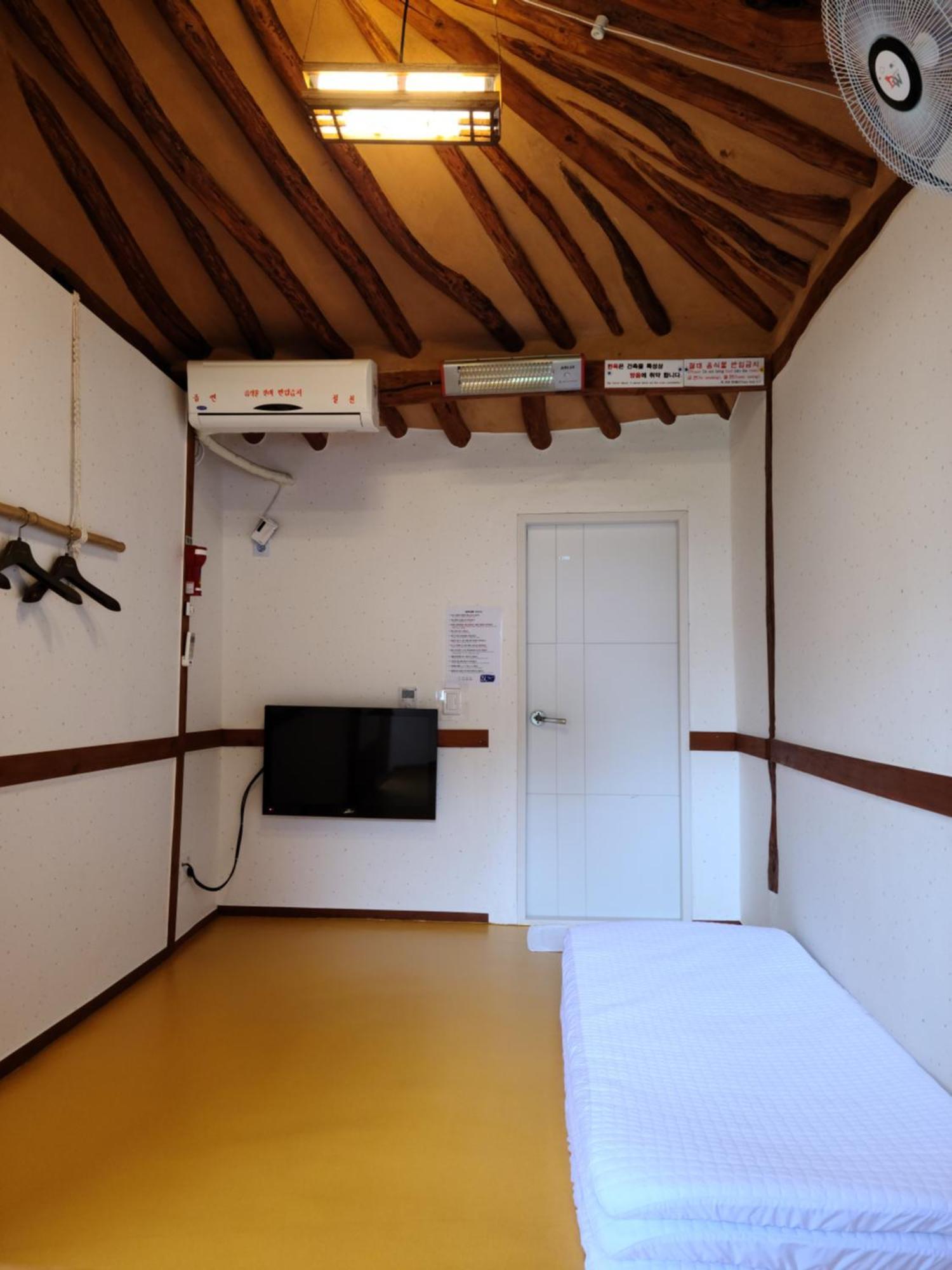 Hanok Raon Gyeongju Exterior photo